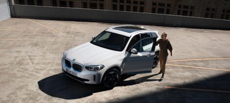 BMW iX3