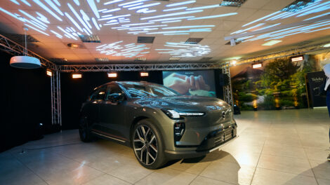 Bemutatkozott a Schneider Autóházban az új Volvo EX60