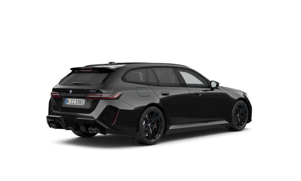 VEHICLE_VIEW_220_BMW M5 Touring_1781502326623