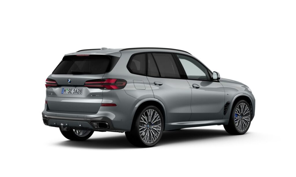 VEHICLE_VIEW_220_BMW X5 xDrive30d_1778833518849