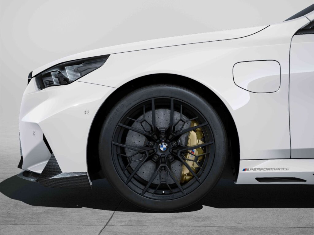 bmw-m5-m-Performance
