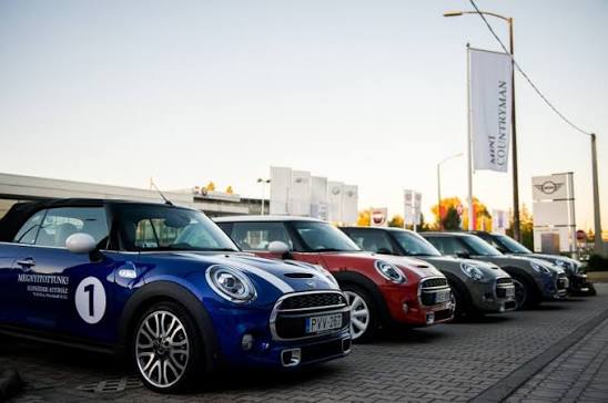 schneider-autohaz-mini-gurulas