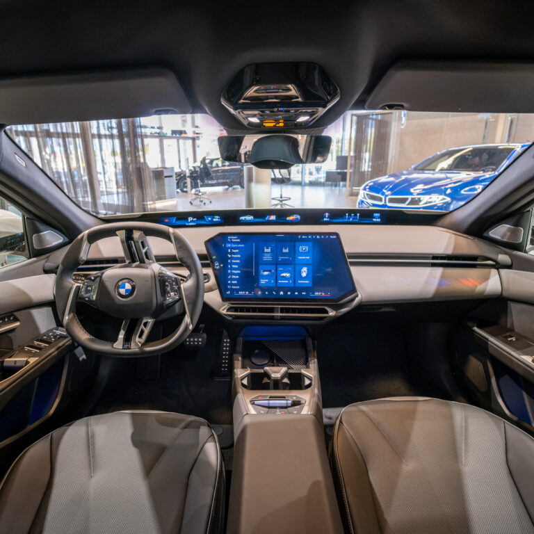 BMW i3 Élménynapok Pécs – Kaposvár – Nagykanizsa 2026. november 2- 6.